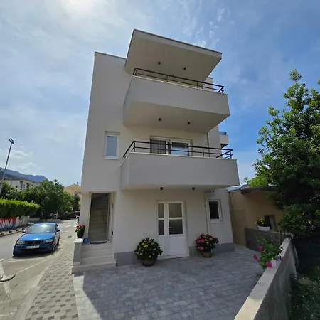 Apartmán Vanja Iii